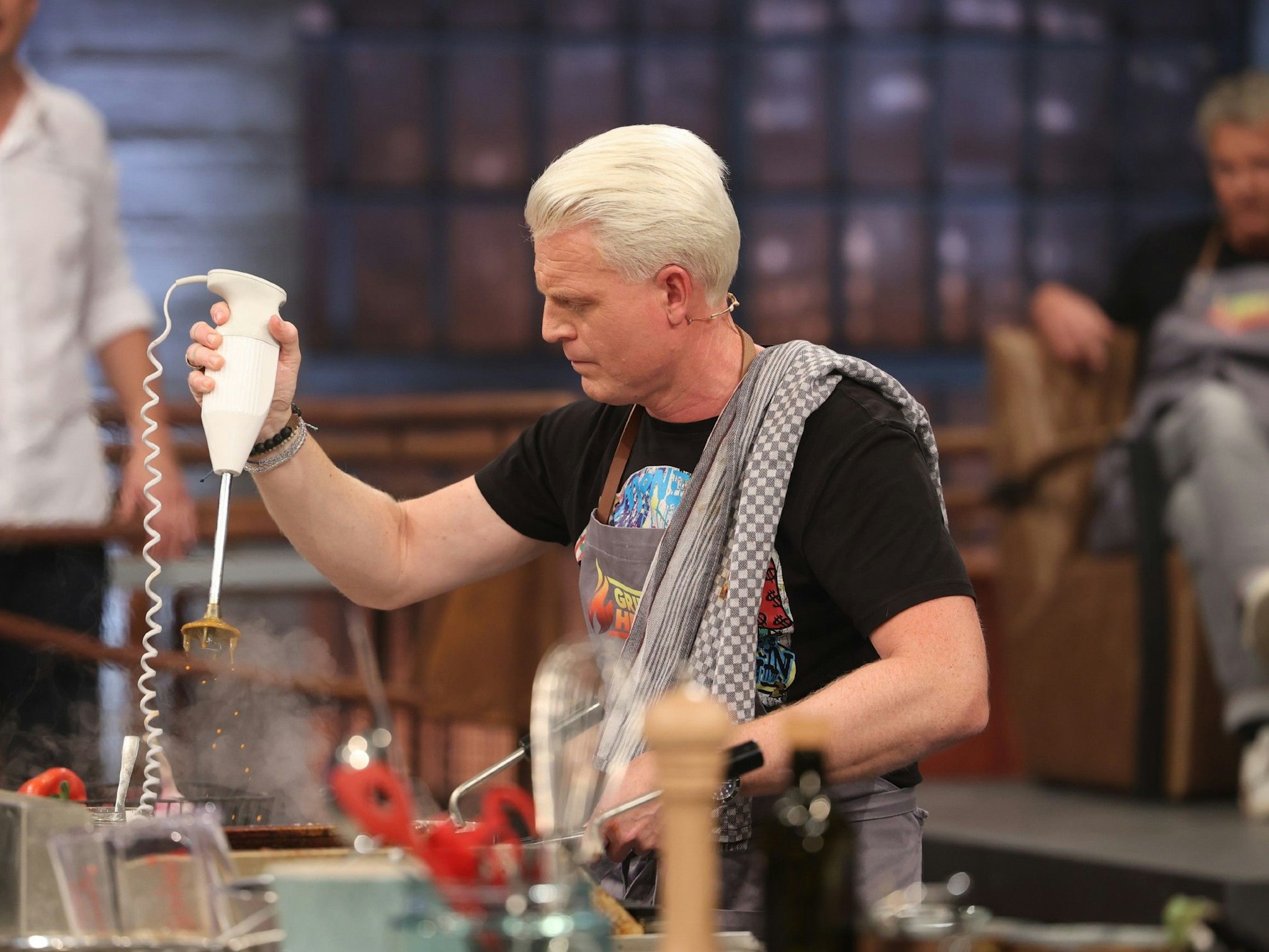 Guido Canz kocht bei Grill den Henssler.