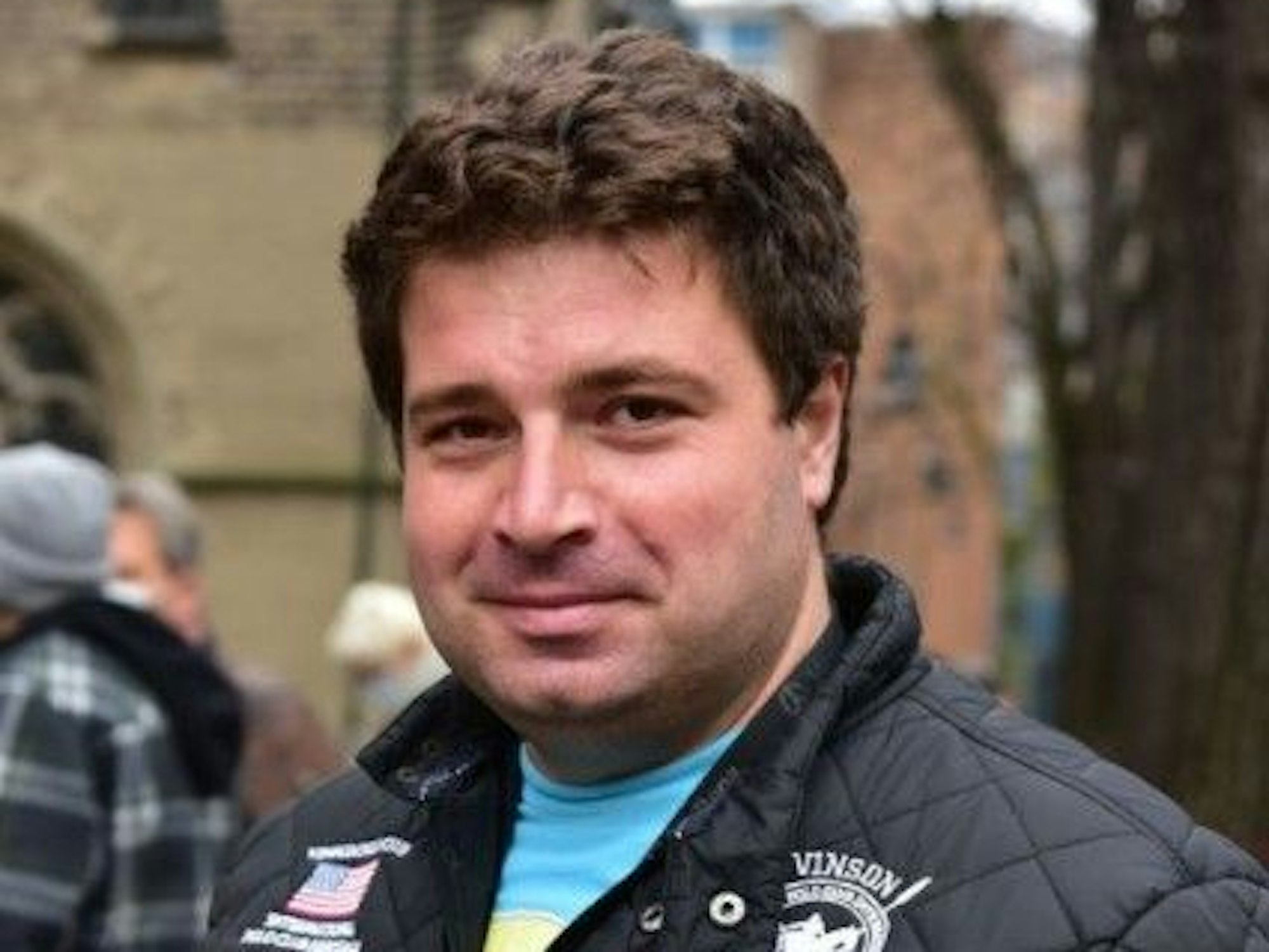 Impfbus an St. Severin - hier Fernfahrer Goce