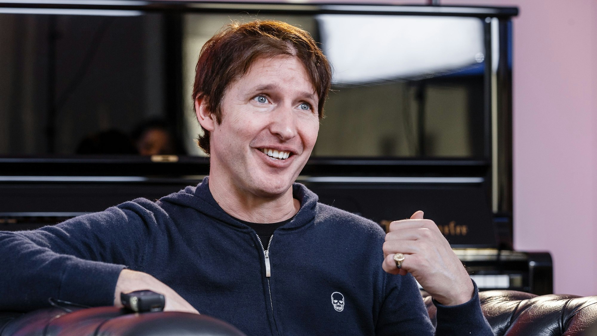 Der britische Singer-Songwriter James Blunt im März 2020 in der Hamburger Elbphilharmonie.