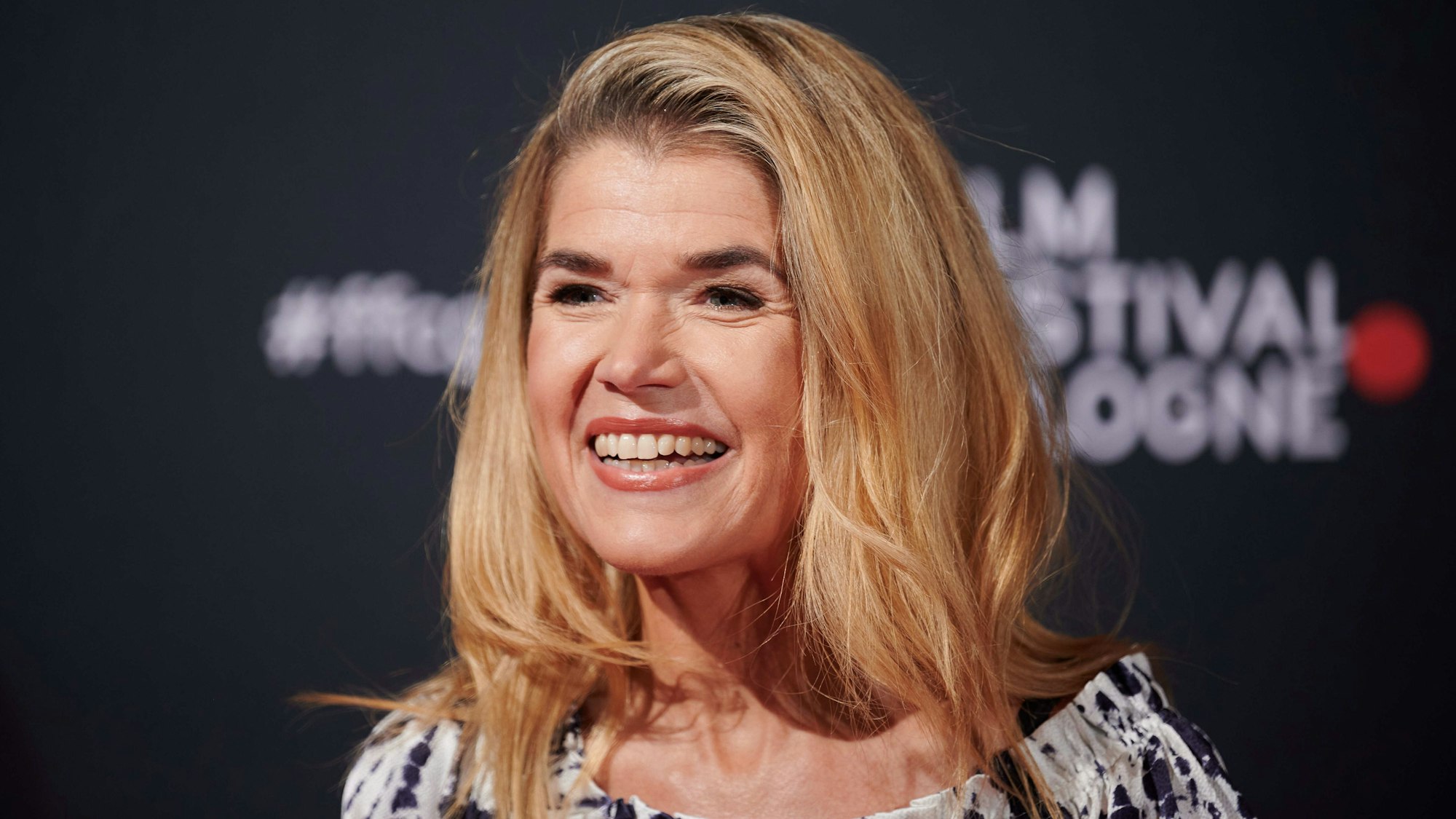Anke Engelke beim Screening der Fernsehserie „Deutschland 89“ im Rahmen des „Film Festival Cologne“.