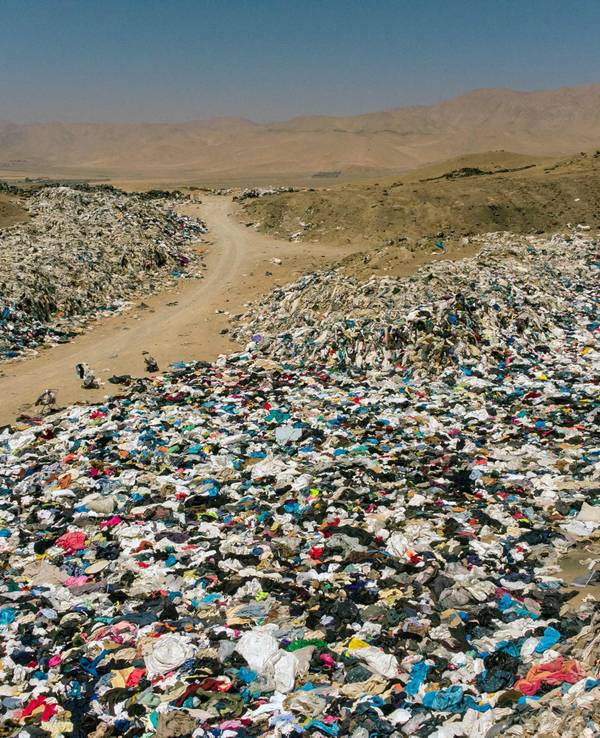 Tausende Tonnen Textilien werden jedes Jahr in der Atacama-Wüste abgeladen. Das Foto wurde im September 2021 aufgenommen.
