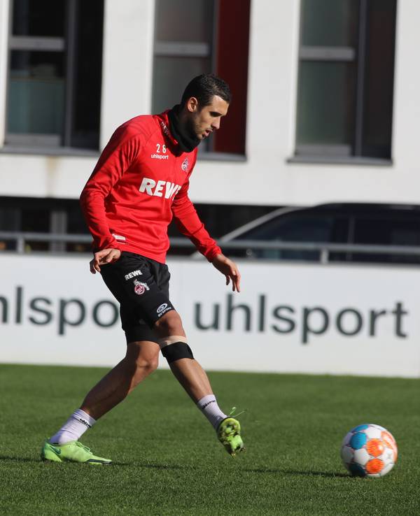 Ellyes Skhiri im Training des 1. FC Köln