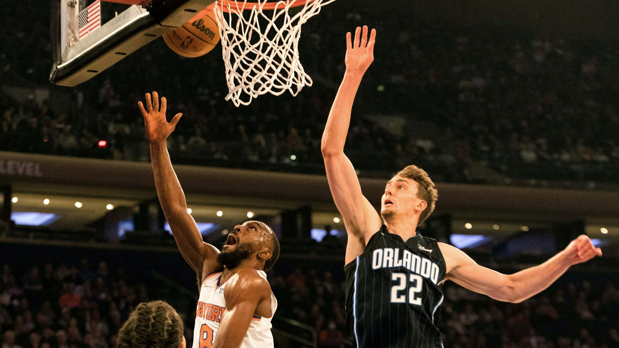 Franz Wagner und Kemba Walker im Duell