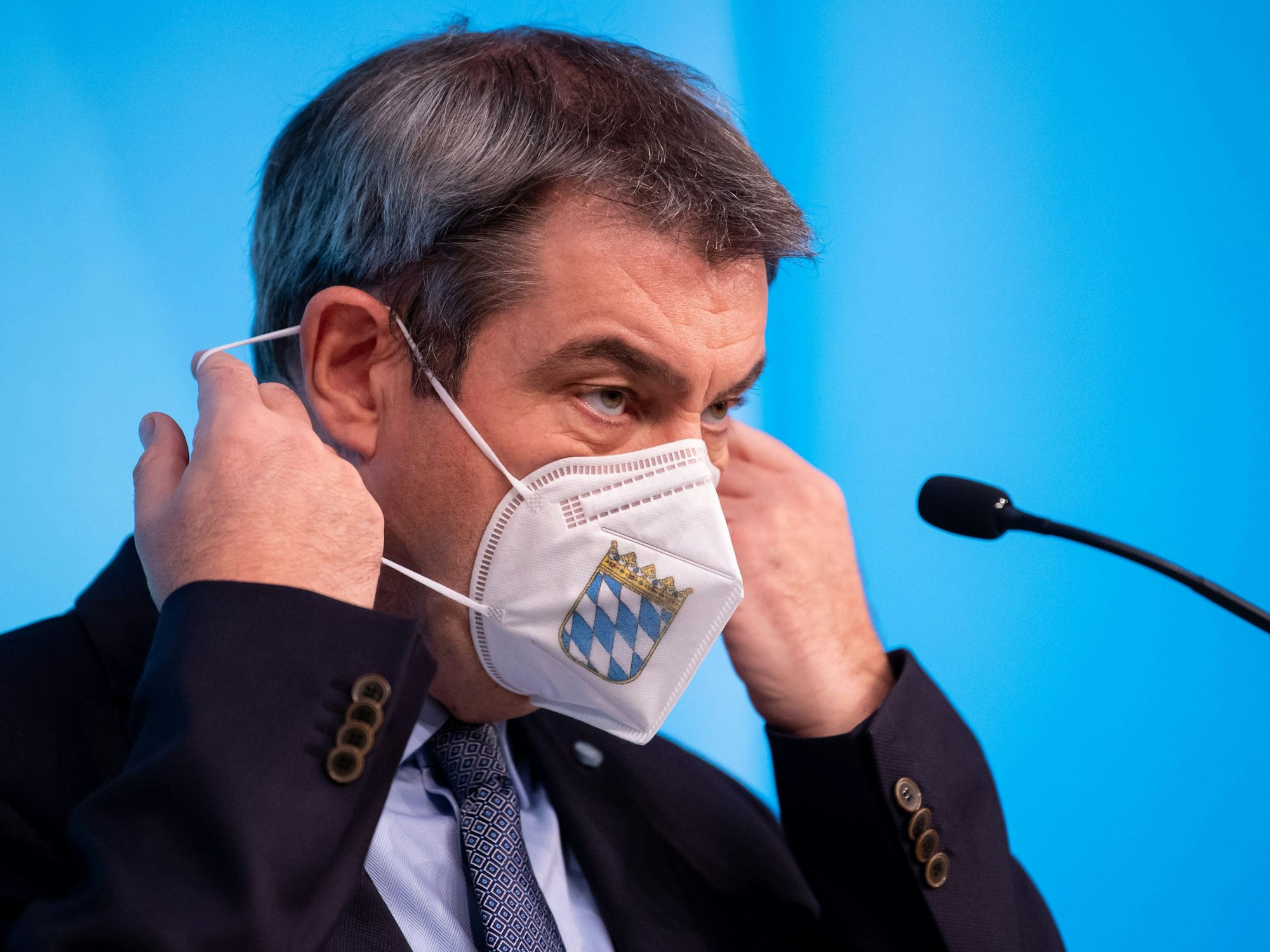 Markus Söder (CSU), Ministerpräsident von Bayern, nimmt an einer Pressekonferenz teil.