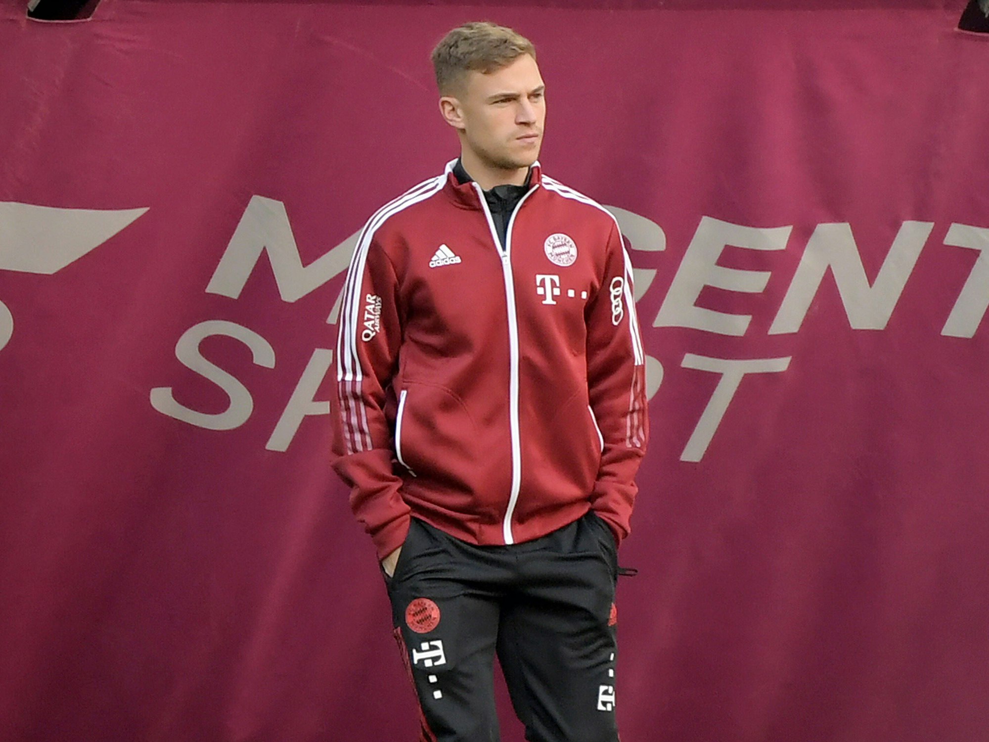 Joshua Kimmich vom FC Bayern München im Trainingsanzug.