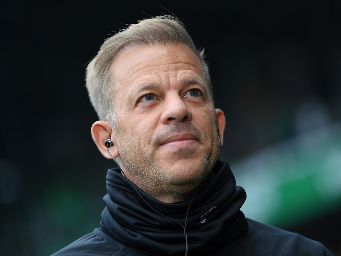 Markus Anfang am Rande eines Spiels von Werder Bremen.