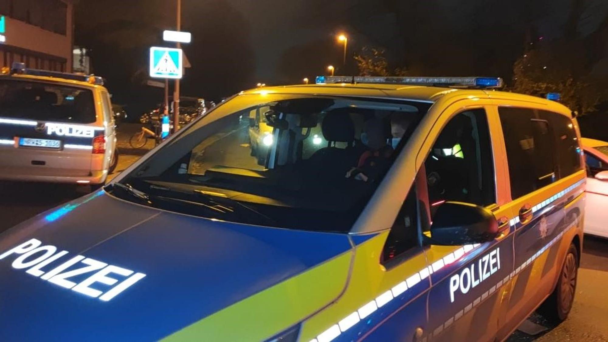 Polizei mit zahlreichen Kräften im Einsatz