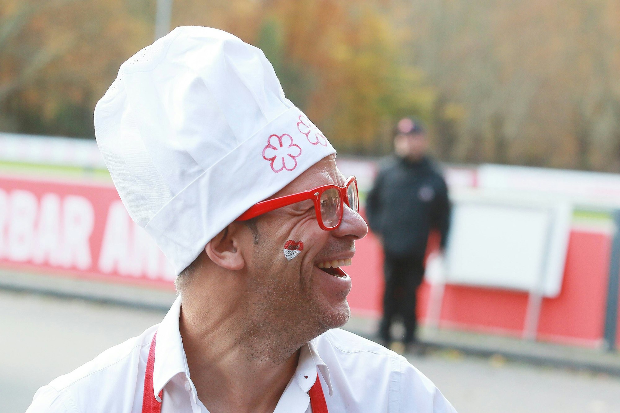 Treffen der Mannschaft und Trainer Markus Anfang am Geißbockheim um anschließend den Sessionsauftakt verkleidet im Kölner Karneval in der Stadt zu feiern
