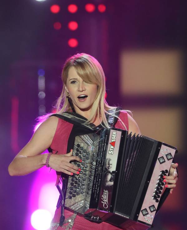 Melissa Naschenweng tritt am 28.07.2017 bei der Generalprobe des Sommer Open Air „Wenn die Musi spielt“ in Bad Kleinkirchheim in Kärnten (Österreich) auf.