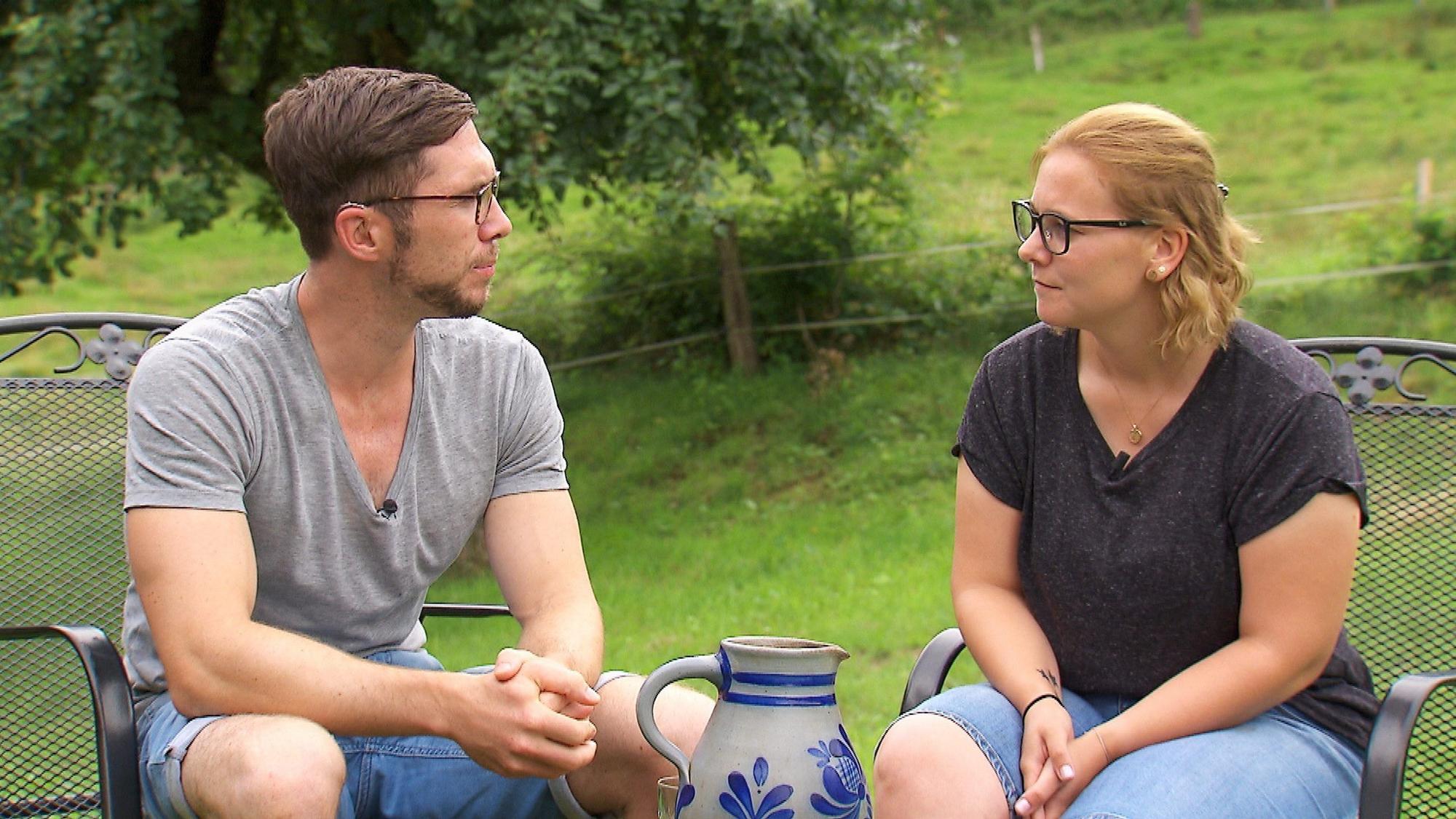 Bauer Nils muss seiner Hofdame Sabrina bei „Bauer sucht Frau“ eine Absage erteilen.