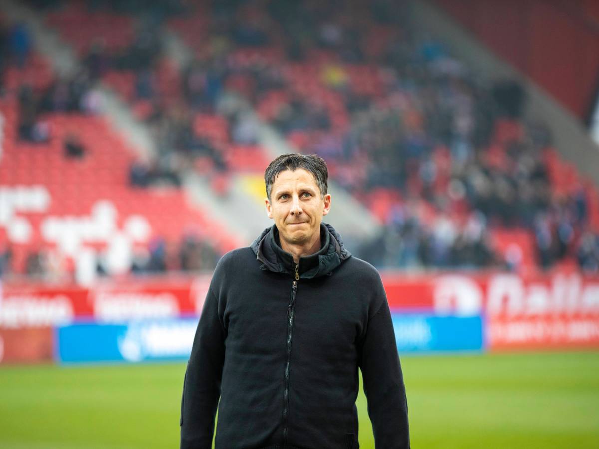 Der zum 1. November 2021 ausgeschiedene Geschäftsführer Christian Keller bei seiner Verabschiedung bei Jahn Regensburg