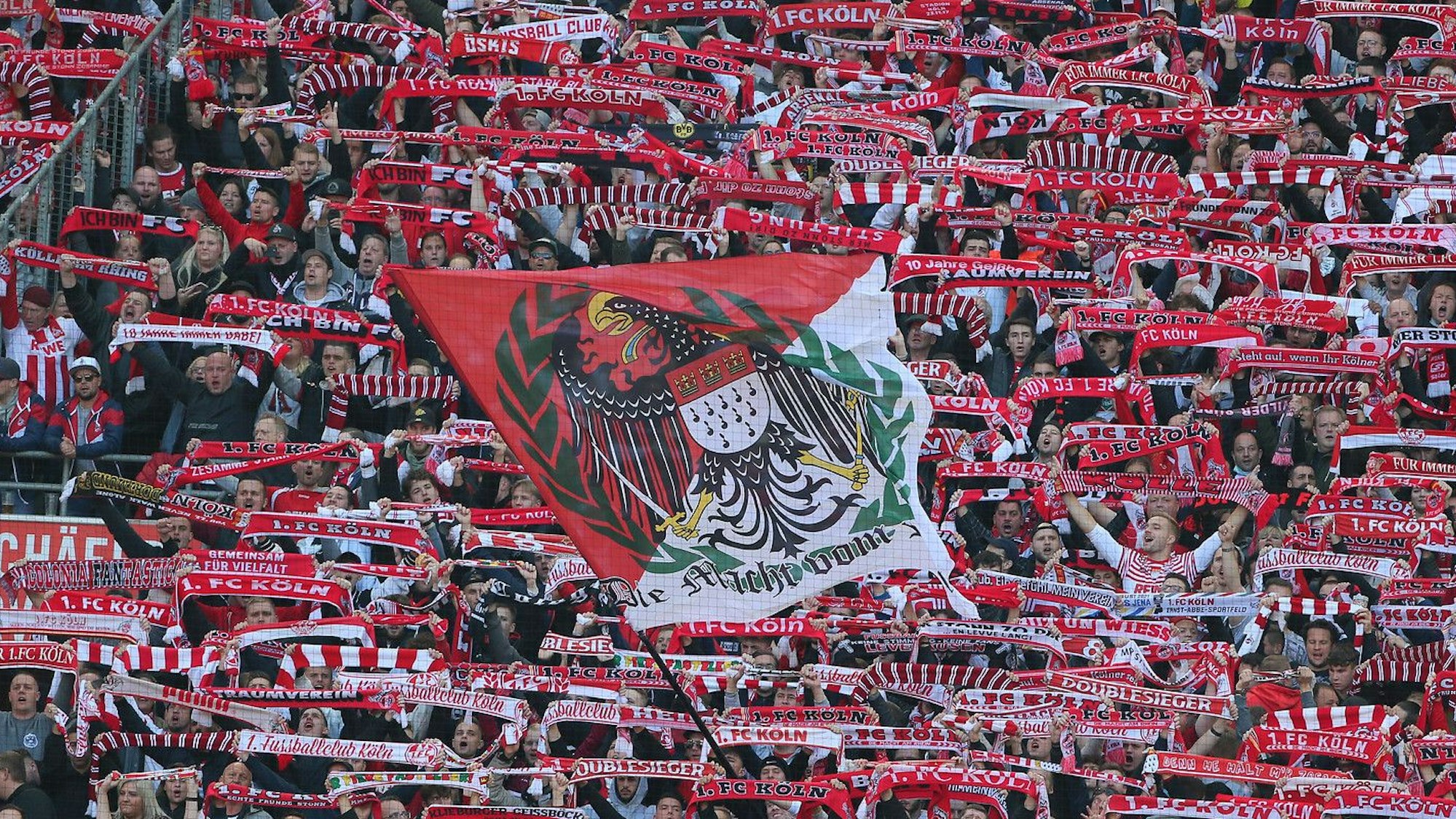 1.FC Köln vs. Bayer Leverkusen, 9. Spieltag, 24.10.20, 15.30 Uhr, Fans Südtribüne (1. FC Köln), Bild: Herbert Bucco