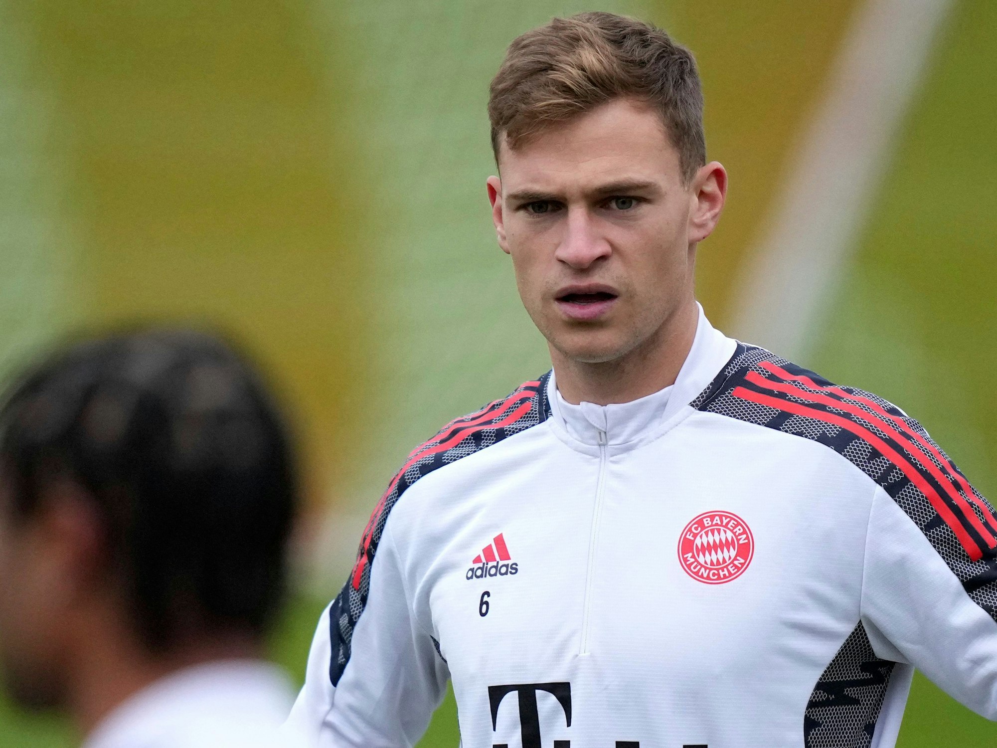 Bayern-Star Joshua Kimmich auf dem Traiingsplatz.