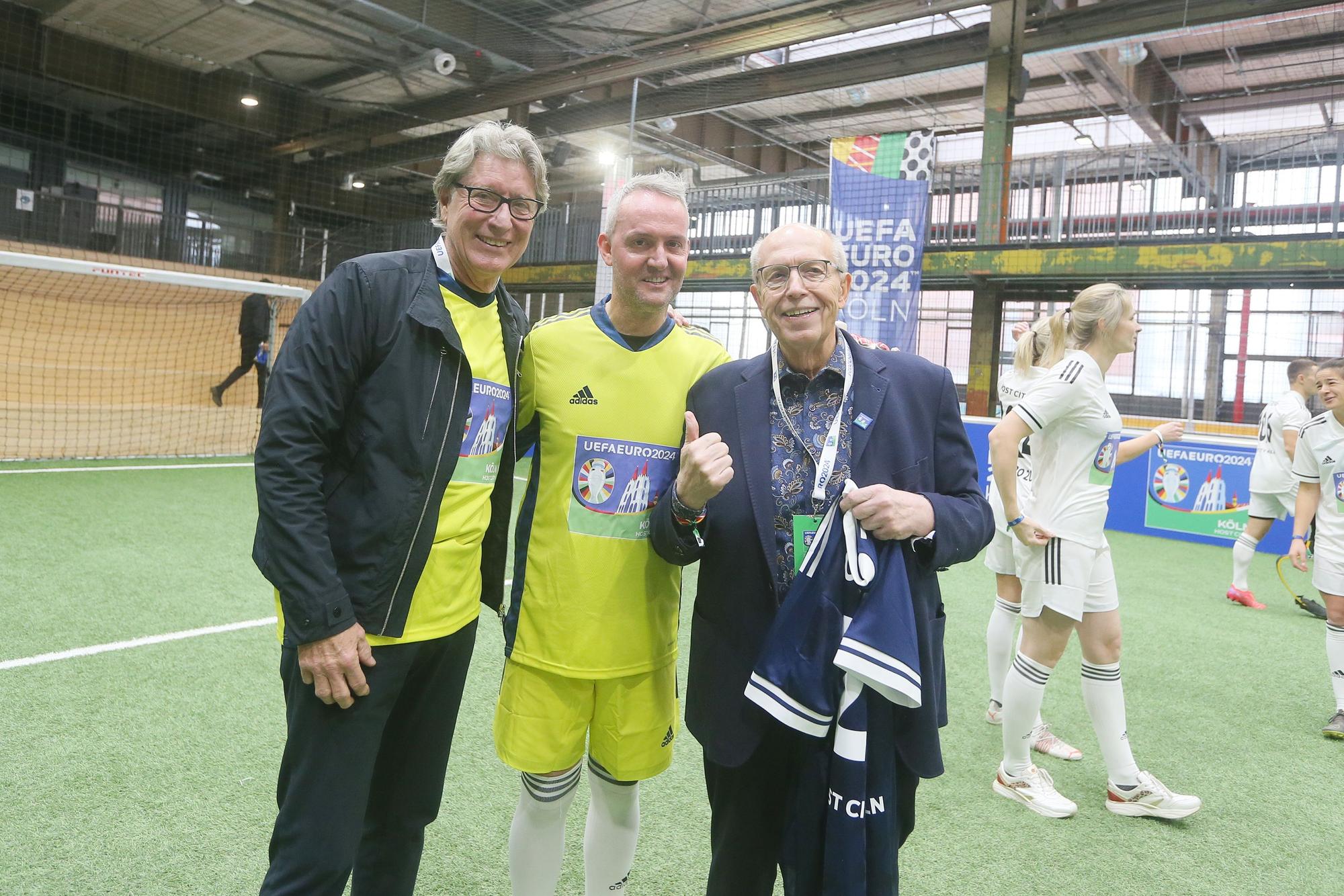 Toni Schumacher, Alexander Wehrle, Reiner Calmund beim Kölner Kickoff zur Euro 2024