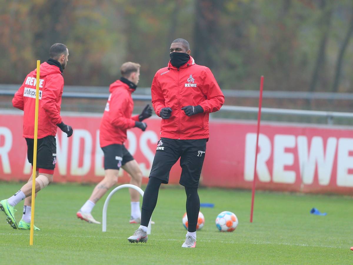 Anthony Modeste im Training des 1. FC Köln am 25. November 2021.