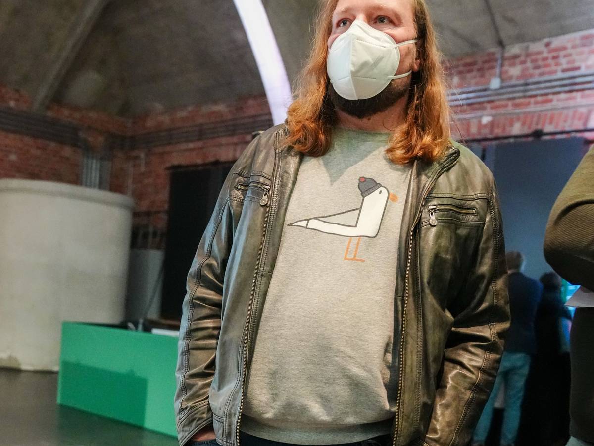 Anton Hofreiter, Bundestagsfraktionsvorsitzender von Bündnis 90/Die Grünen, bei der Urabstimmung über den Koalitionsvertrag seiner Partei am 25. November in Berlin.