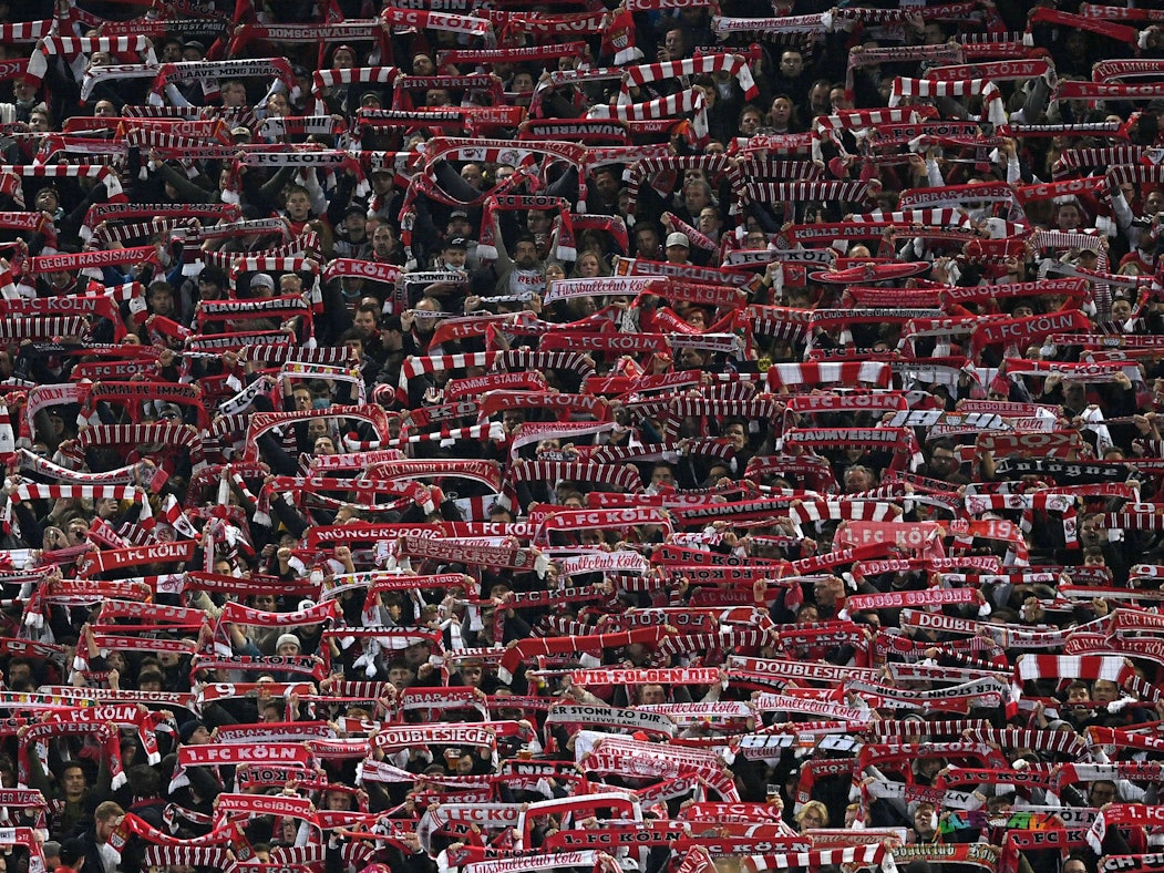 Blick in den Fan-Block des 1. FC Köln