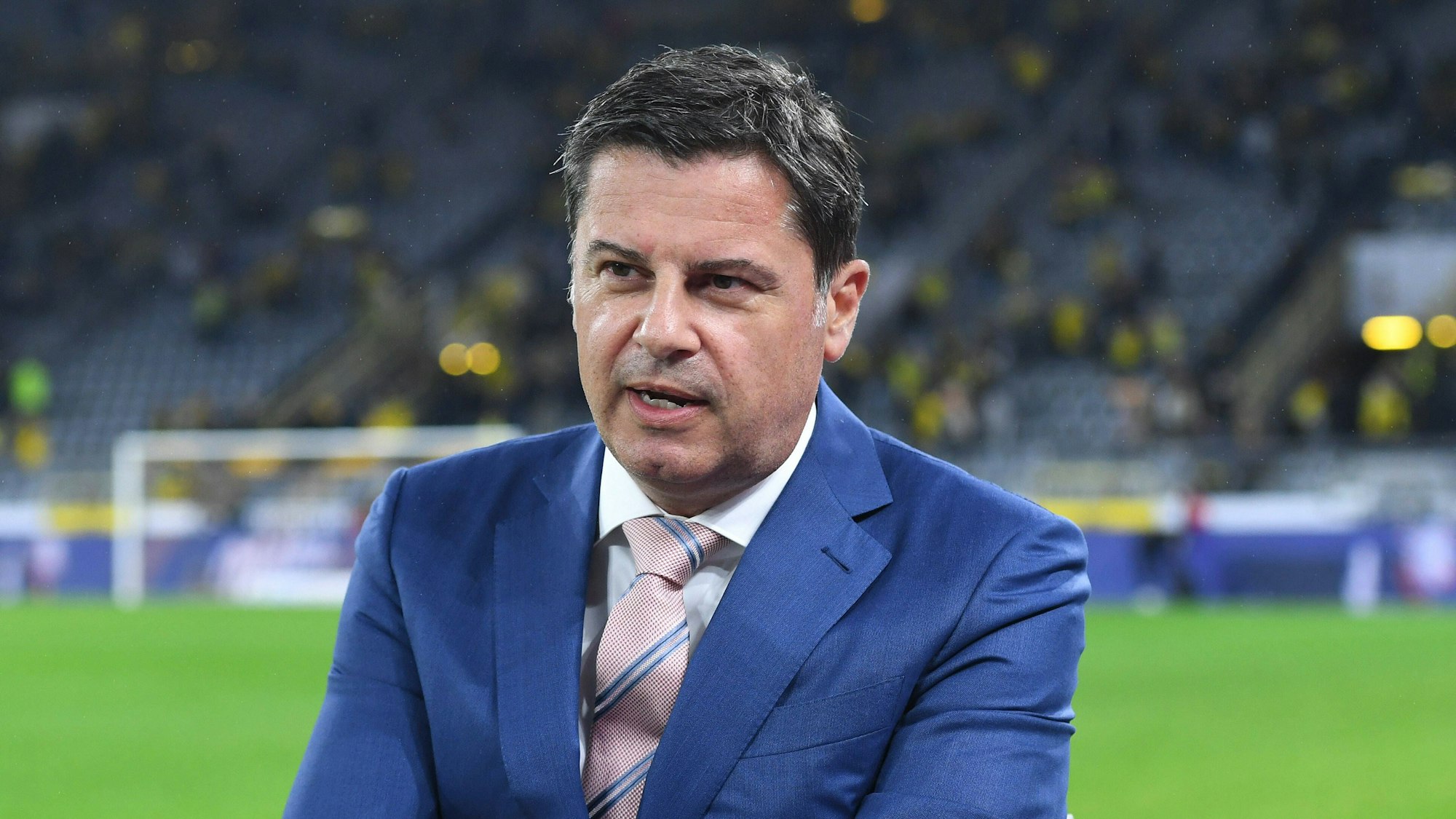 Christian Seifert beim Supercup-Spiel in Dortmund