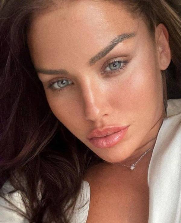 Kim Gloss zieht mit ihrem erfolgreichen Instagram-Account viele Blicke auf sich. Dieses Foto, aufgenommen am 10. September, zeigt ein Selfie von Kim Gloss.