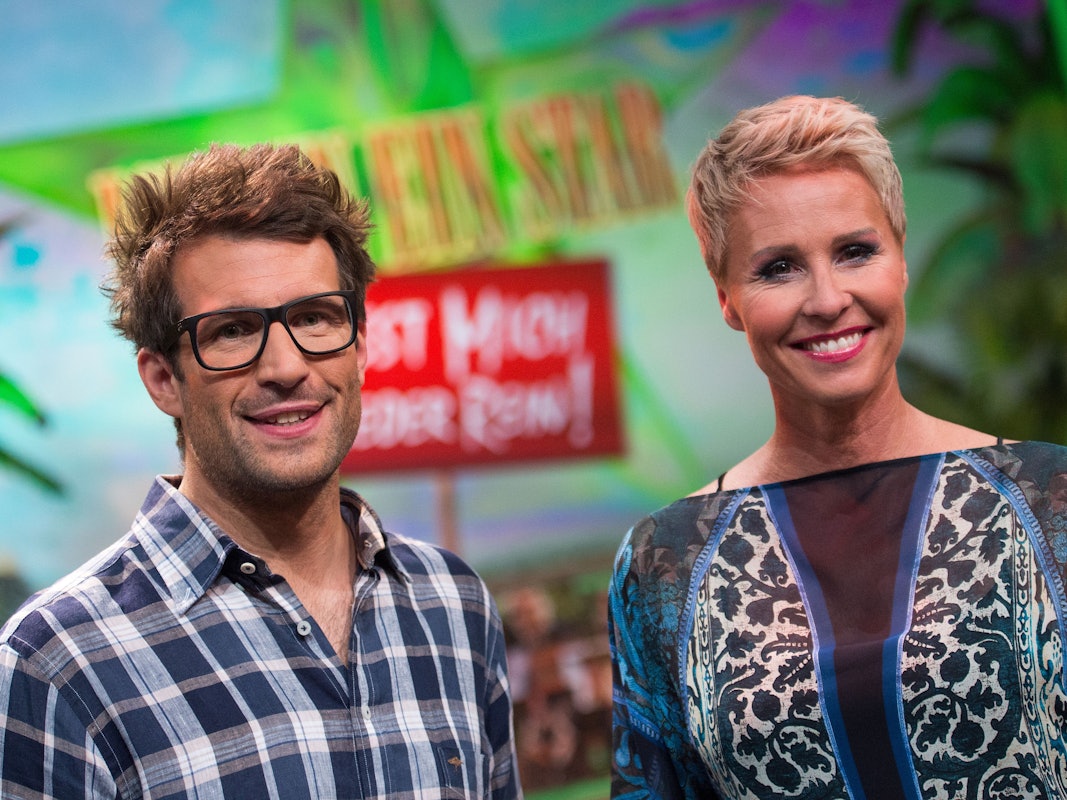 Im Januar 2023 flimmert das RTL-„Dschungelcamp“ wieder über die Bildschirme. Das Foto zeigt Sonja Zietlow und Daniel Hartwich.