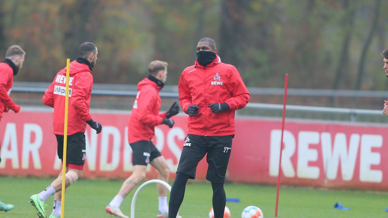 Anthony Modeste zeigt sich seit Donnerstag, 26. November 2021, wieder fit für das Derby gegen Borussia Mönchengladbach.