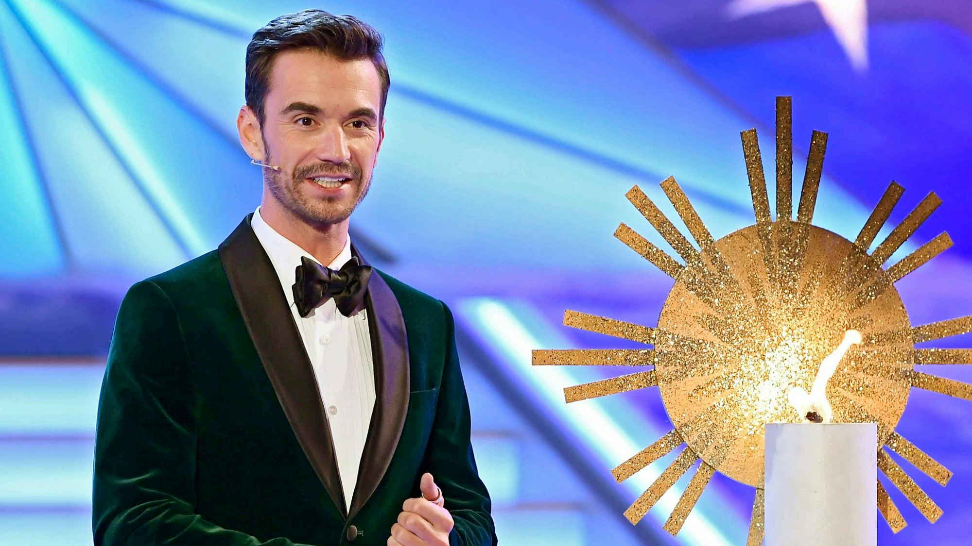 Beim „Adventsfest der 100.000 Lichter“ musste Florian Silbereisen am Samstagabend (27. November) eine traurige Ankündigung machen.