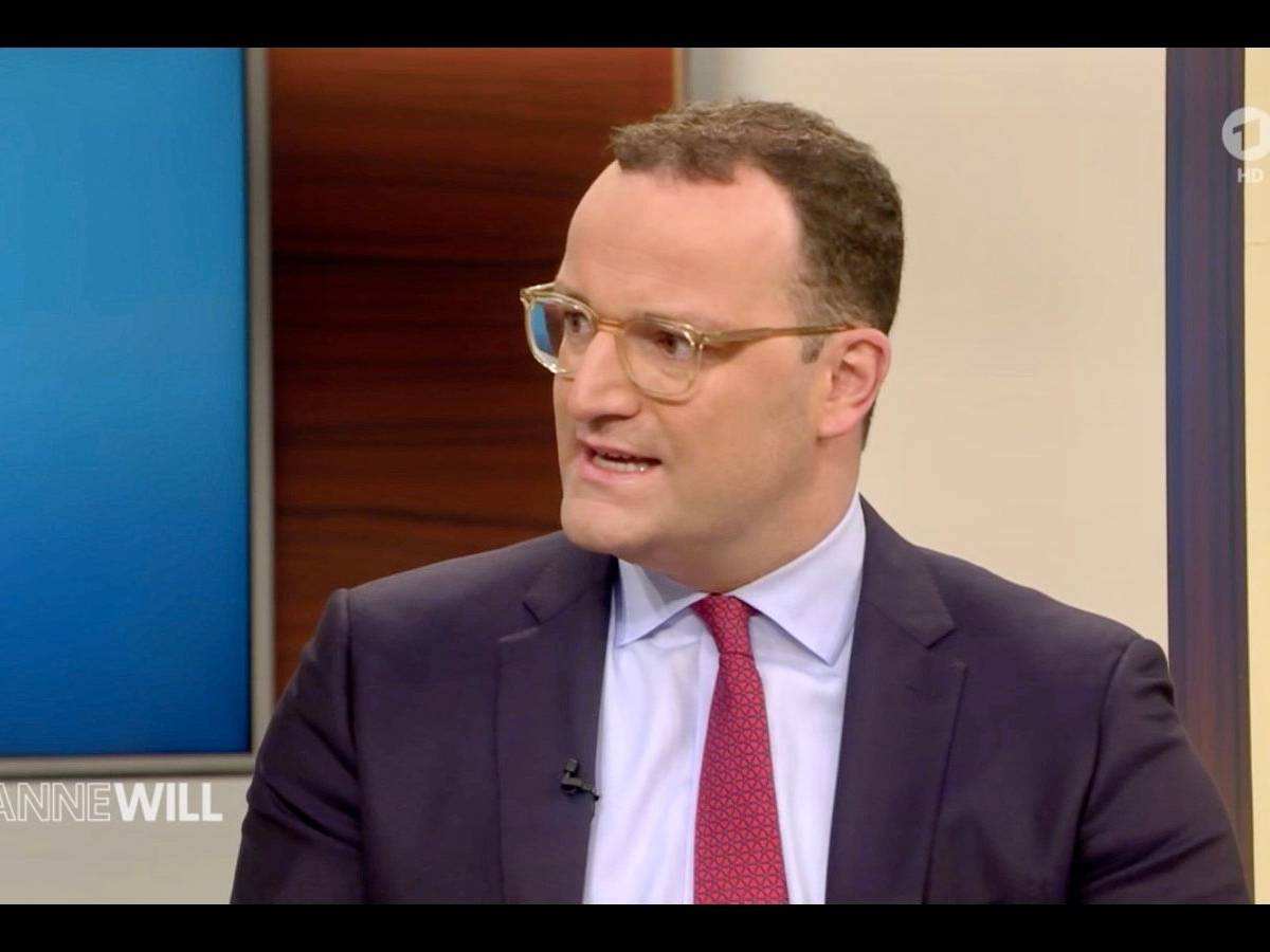 Der geschäftsführende Bundesgesundheitsminister Jens Spahn (CDU) räumt bei „Anne Will“ am 28. November Fehler ein.