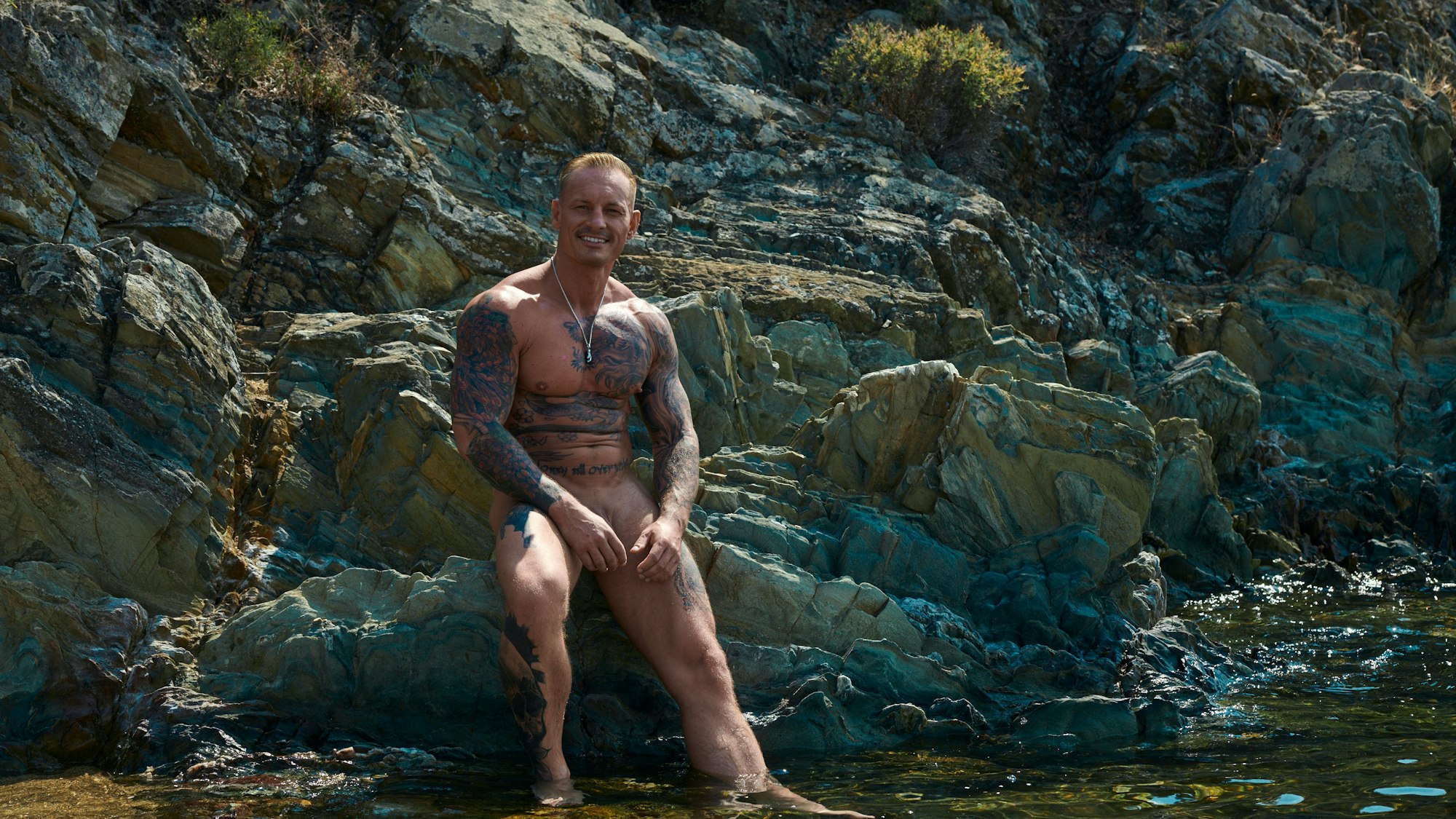 Denny Heidrich ist in der Datingshow „Adam sucht Eva – Gestrandet im Paradies“ auf der Suche nach seiner großen Liebe. Der ehemalige „Big Brother“-Teilnehmer verguckt sich in eine neue Kandidatin.