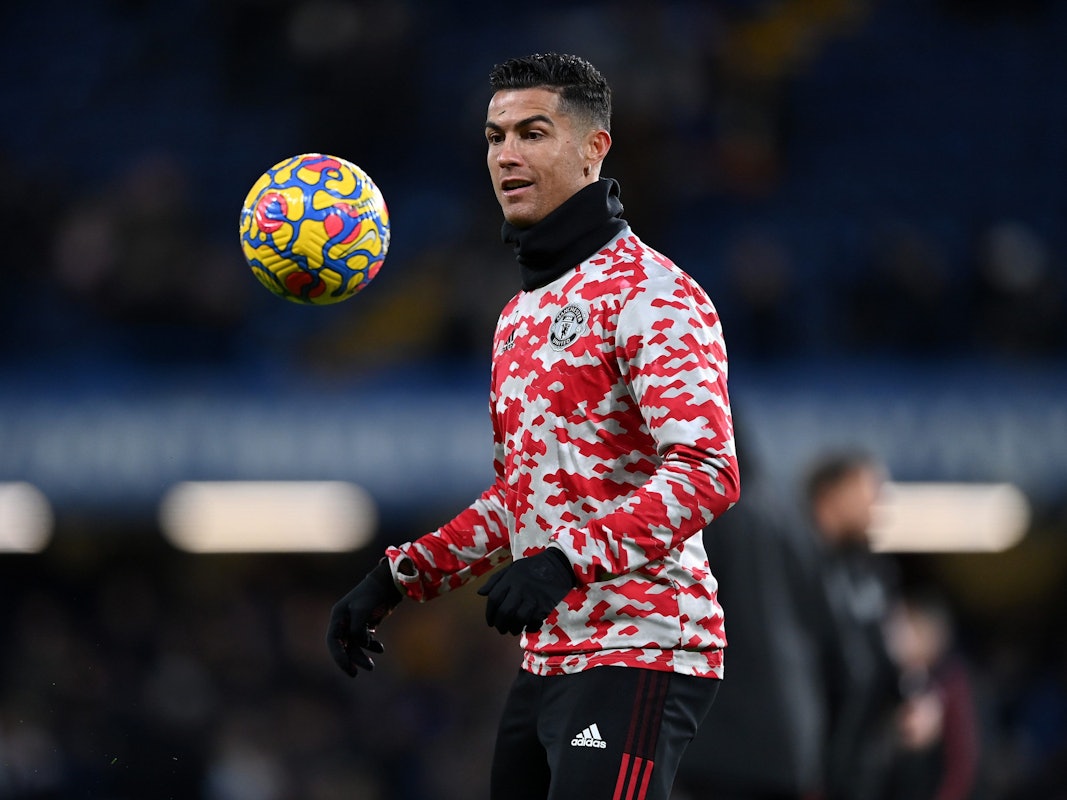 Cristiano Ronaldo hat den Ball im Visier.