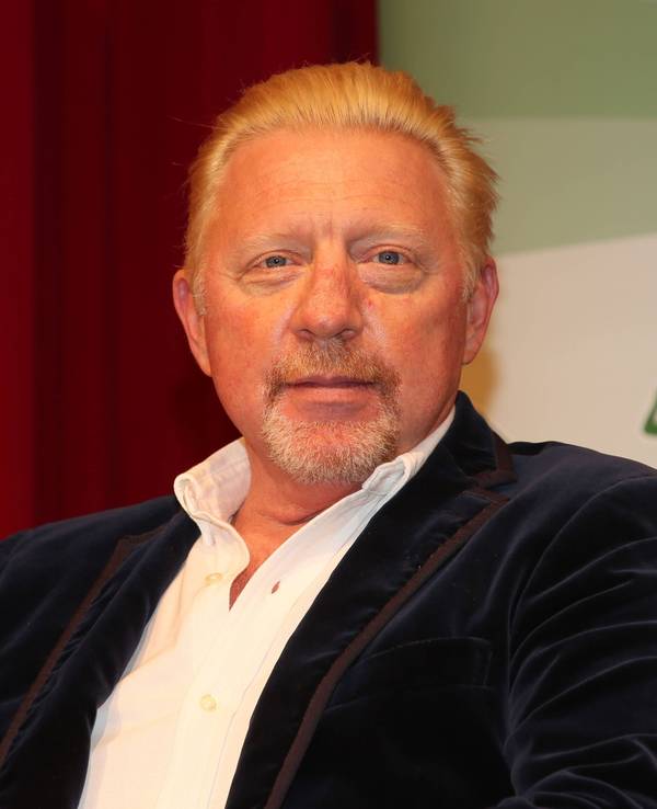 Tennis-Legende Boris Becker hat die neue Halle der „Boris Becker International Tennnis Academy“ in Hochheim eröffnet.