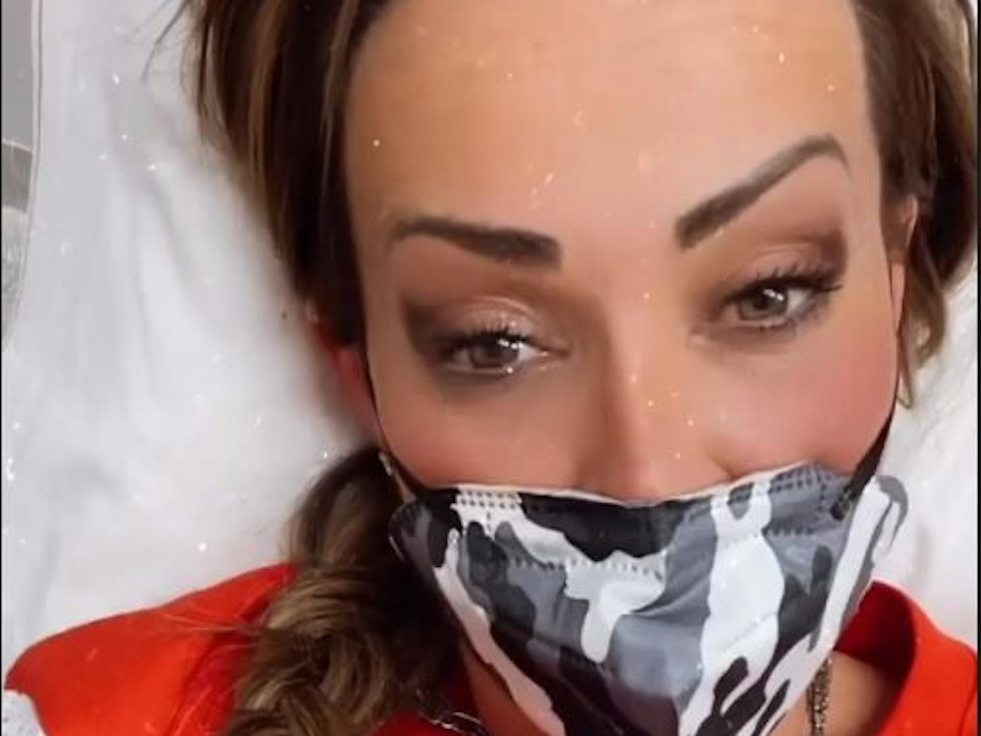 Cora Schumacher meldete sich aus dem Krankenhaus bei ihren Fans.