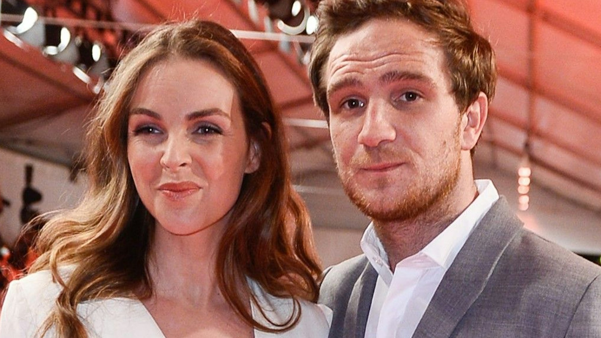 Annika Lau und ihr Gatte Frederick: Das Paar hat jetzt intime Einblicke ins Privatleben gegeben. Das Foto zeigt die beiden in Berlin bei der Bambi-Verleihung im Jahr 2015.