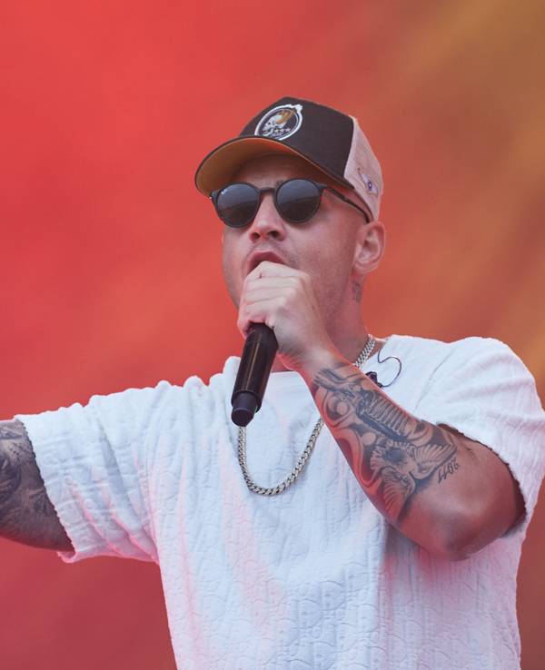Pietro Lombardi singt bei einem Konzert in Hamburg