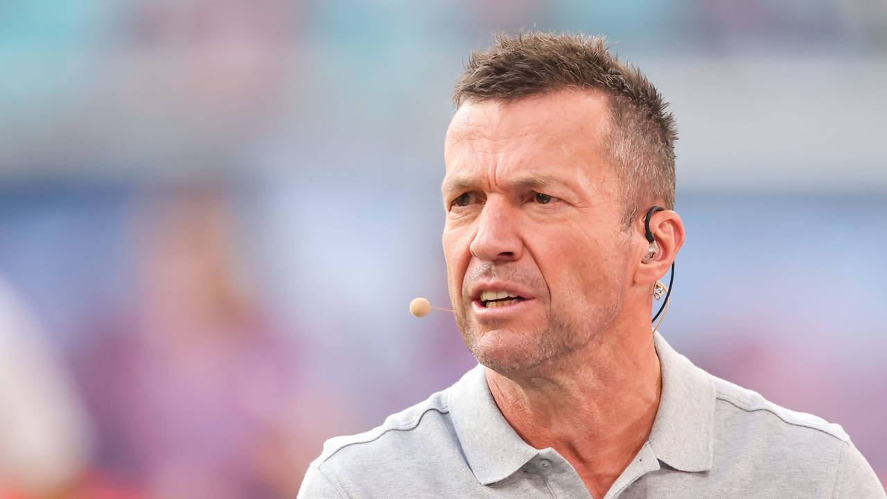 Lothar Matthäus bei einem Fußballspiel in Leipzig