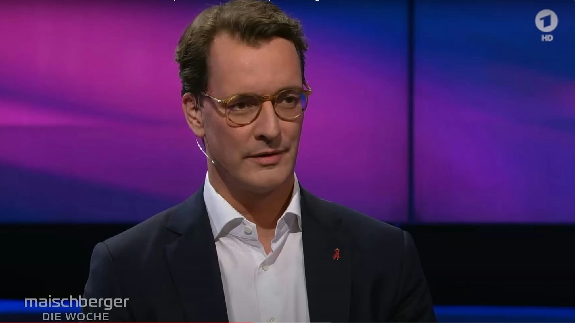 NRW-Ministerpräsident Hendrik Wüst kam bei „maischberger. die woche“ am Mittwoch (1. Dezember) ordentlich ins Schlingern.