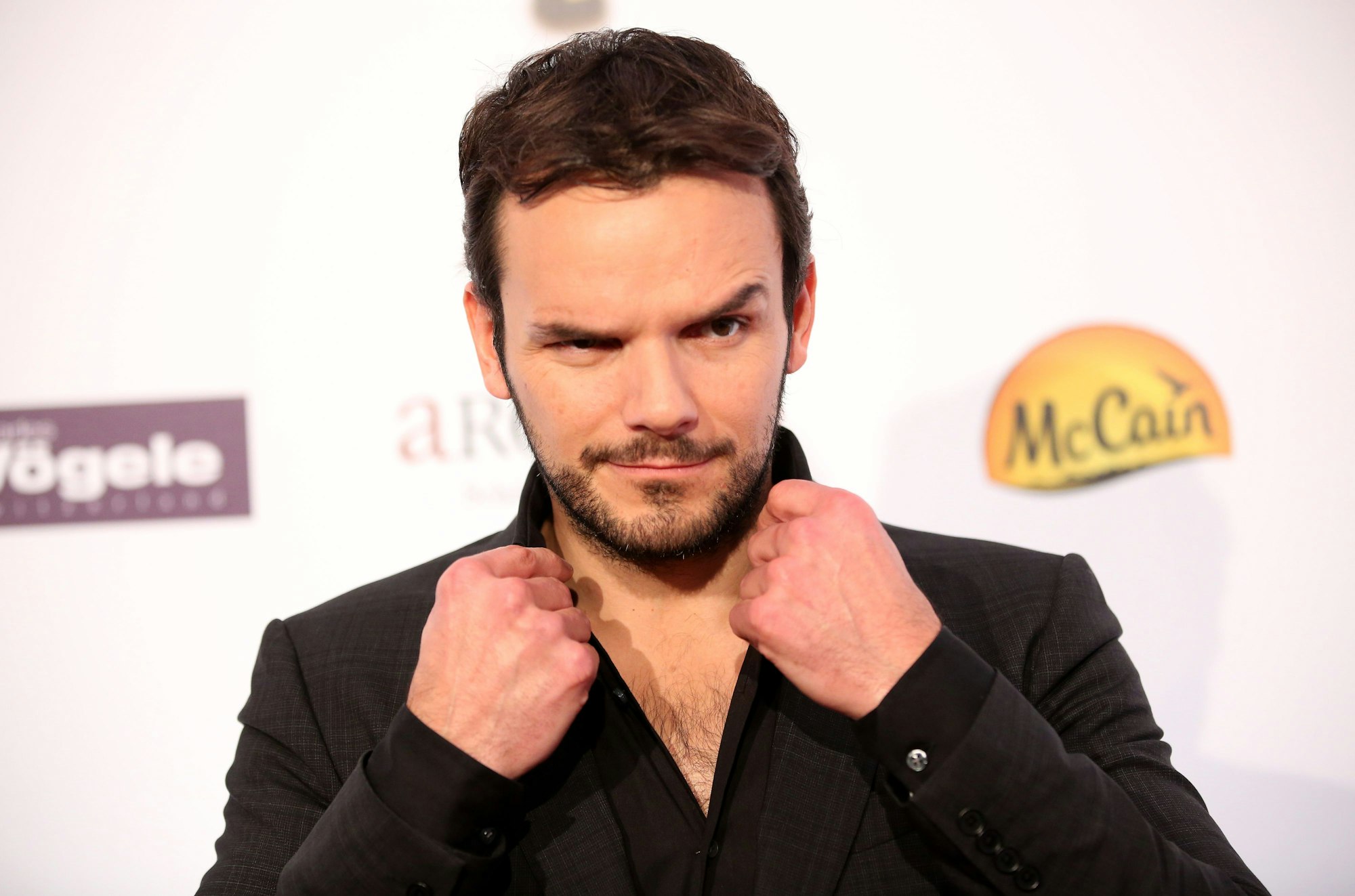 Steffen Henssler: Sein Kampf gegen vier Hobbyköche ging in die Hose. Unser Foto zeigt den Starkoch 2015 in Hamburg.