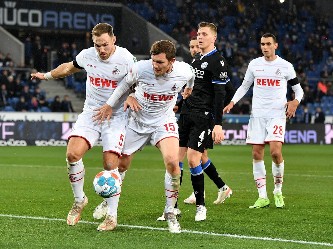 Rafael Czichos (l.) und Luca Kilian spielen für den 1. FC Köln gegen Arminia Bielefeld.