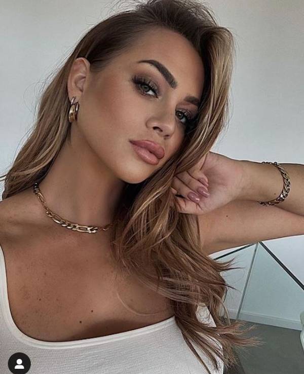 Jessica Haller auf einem Selfie, das sie am 8. Februar 2021 auf Instagram hochgeladen hat.