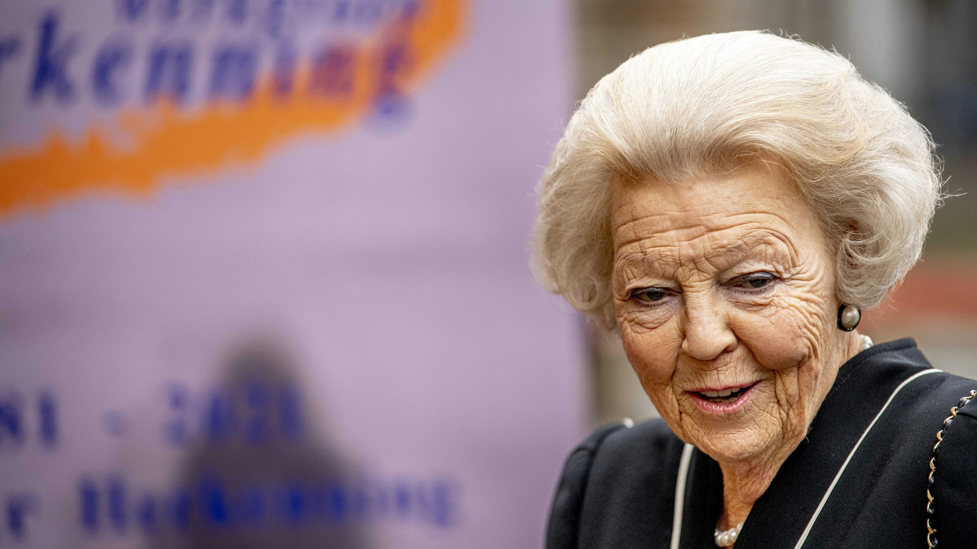 Prinzessin Beatrix hat sich mit Corona infiziert. Die 83-Jährige hatte sich wegen Beschwerden testen lassen. Unser Foto zeigt sie im November 2021.