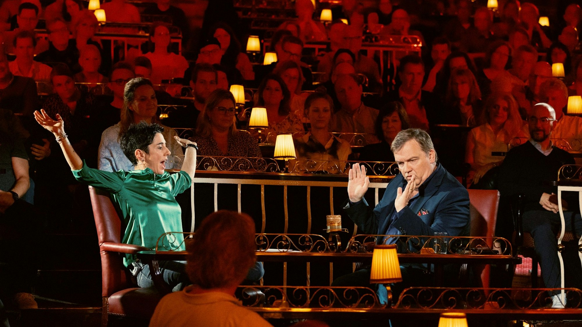 Dunja Hayali und Hape Kerkeling Die Verwendung des sendungsbezogenen Materials ist nur mit dem Hinweis und Verlinkung auf RTL+ gestattet.
Foto: RTL / Hendrik Lüders
Pressemitteilung: „Das wird ein extrem amüsanter und kurzweiliger Abend!“