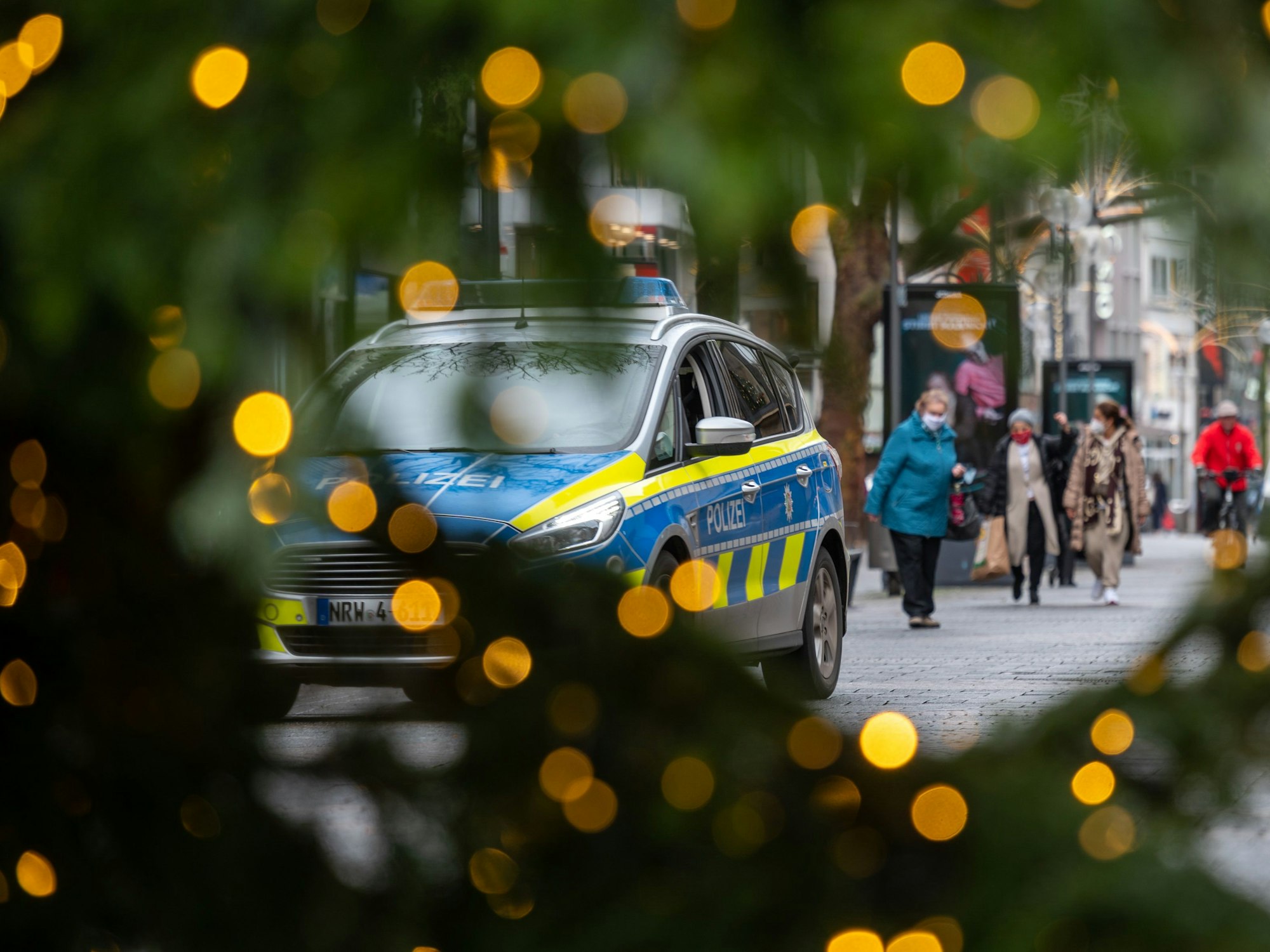 Ein Polizeiwagen in der Schildergasse
