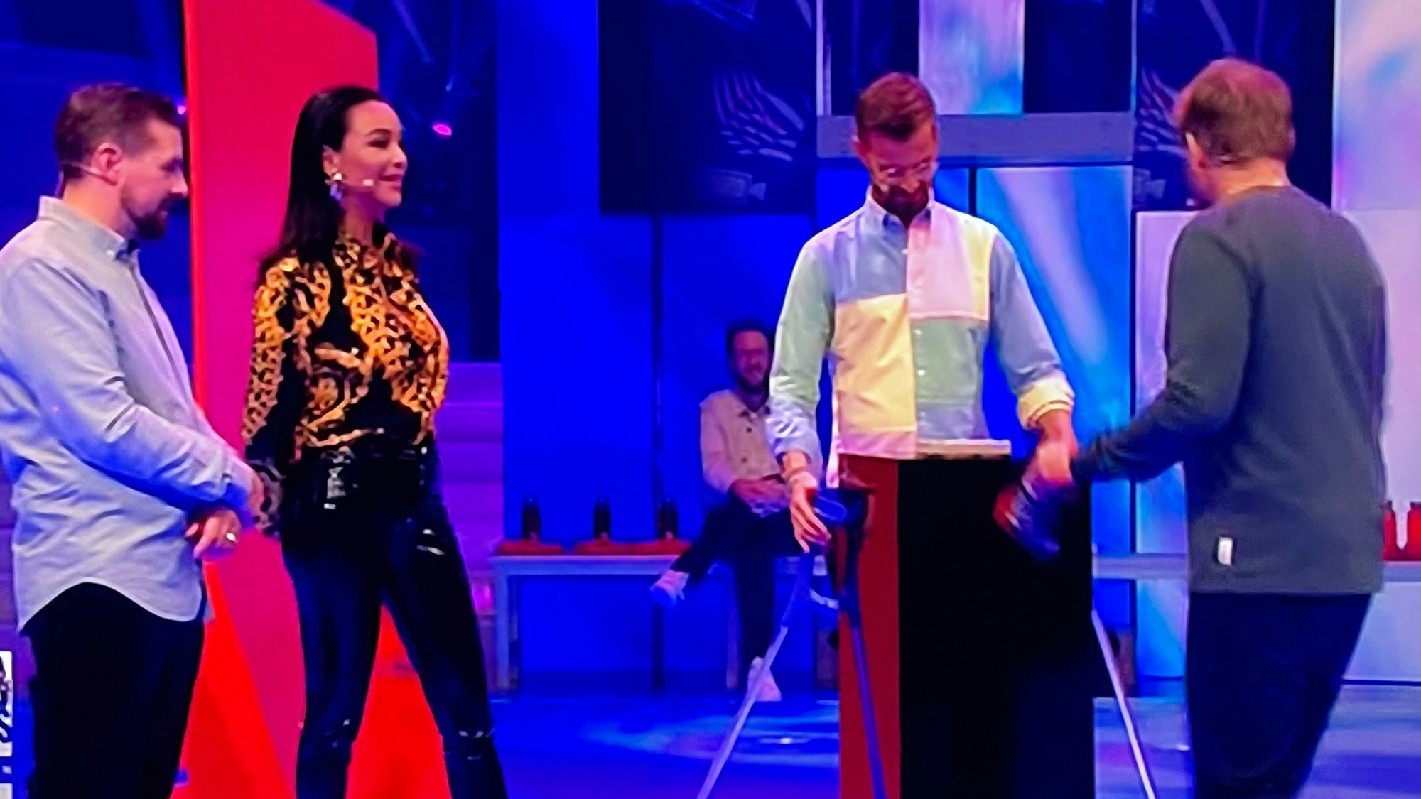 Verona Pooth war am Dienstagabend (7. Dezember) gemeinsam mit Micky Beisenherz zu Gast bei Joko und Klaas gegen ProSieben.