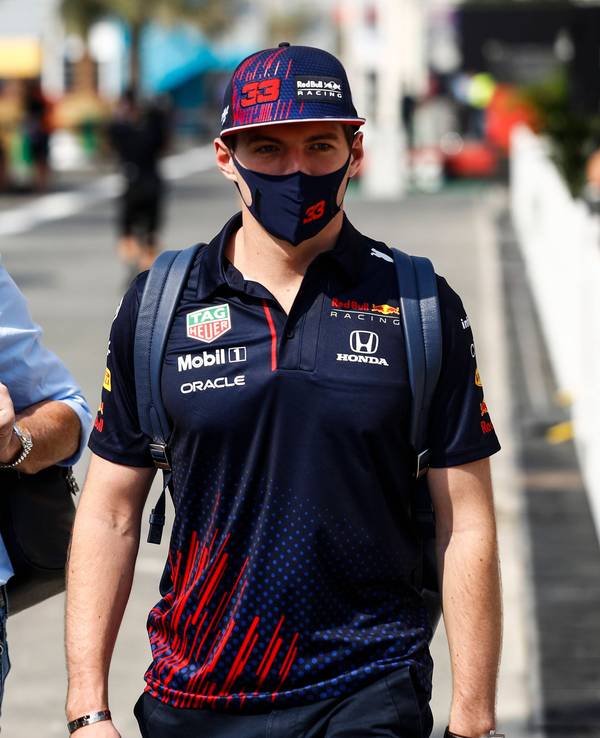 Max Verstappen und Vater Jos Verstappen beim Formel-1-Rennen in Katar.