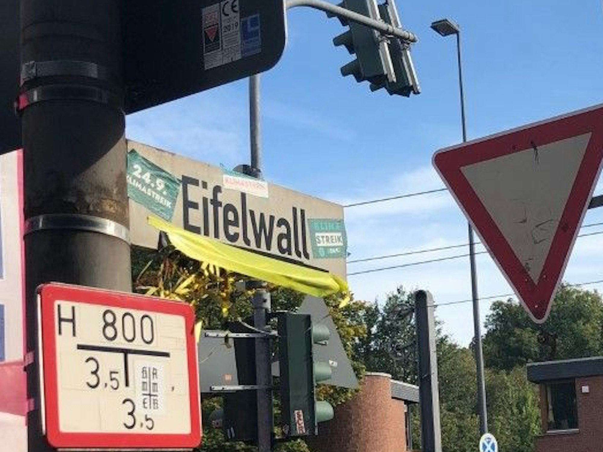 Am 8. Dezember gab es am Kölner Eifelwall den nächsten Einsatz des Ordnungsamts.