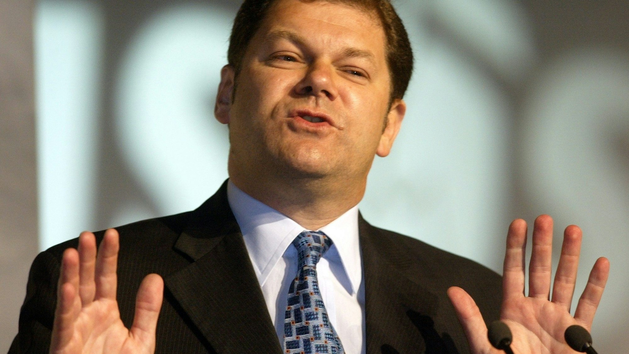 SPD-Bundeskongress der Jungsozialisten (Jusos) vom 09.-11. Mai 2003 im Messe-Centrum Bremen (CCB).