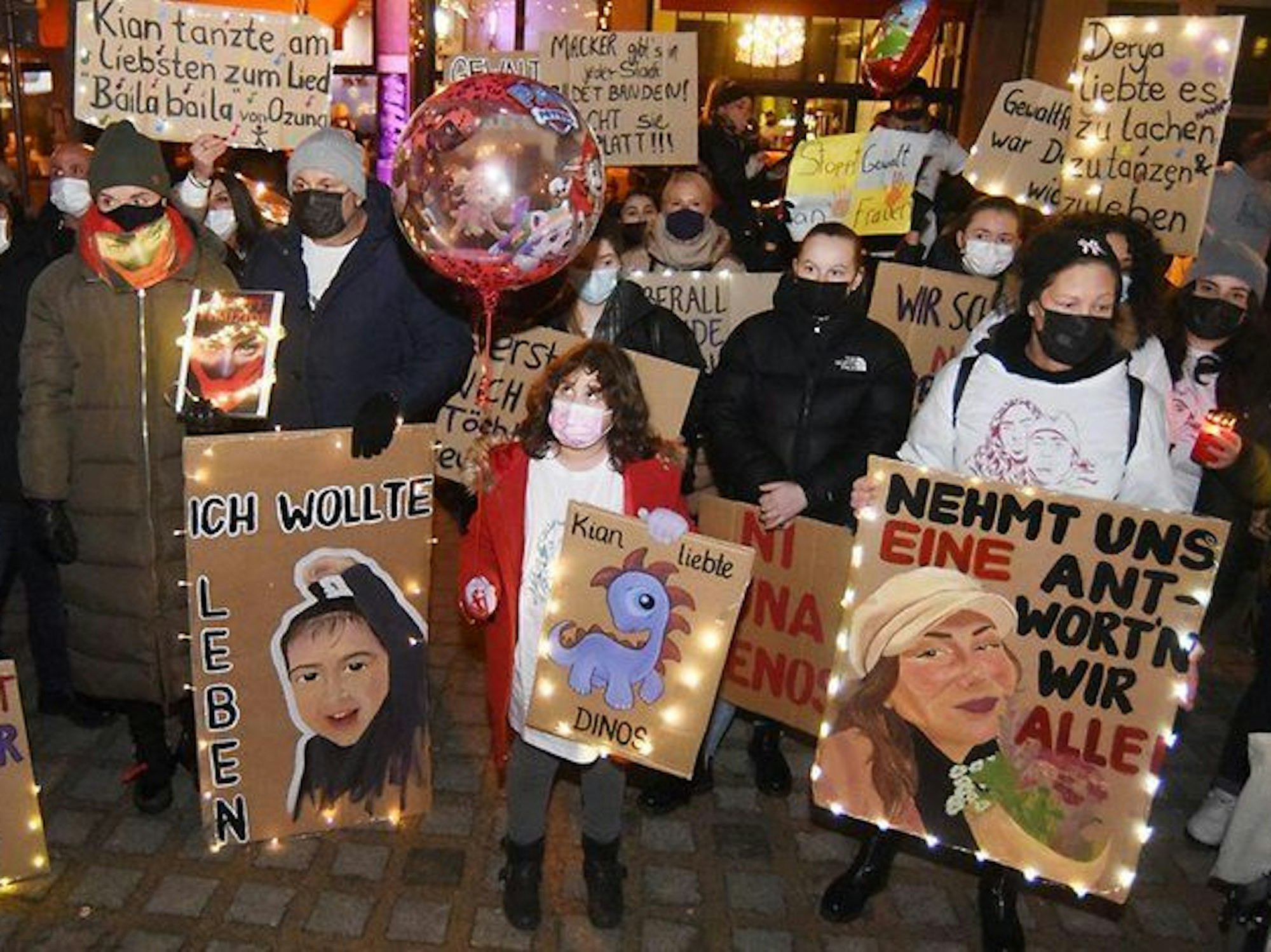 Mahnwache am Hans Böckler-Platz vom 8.12.2021