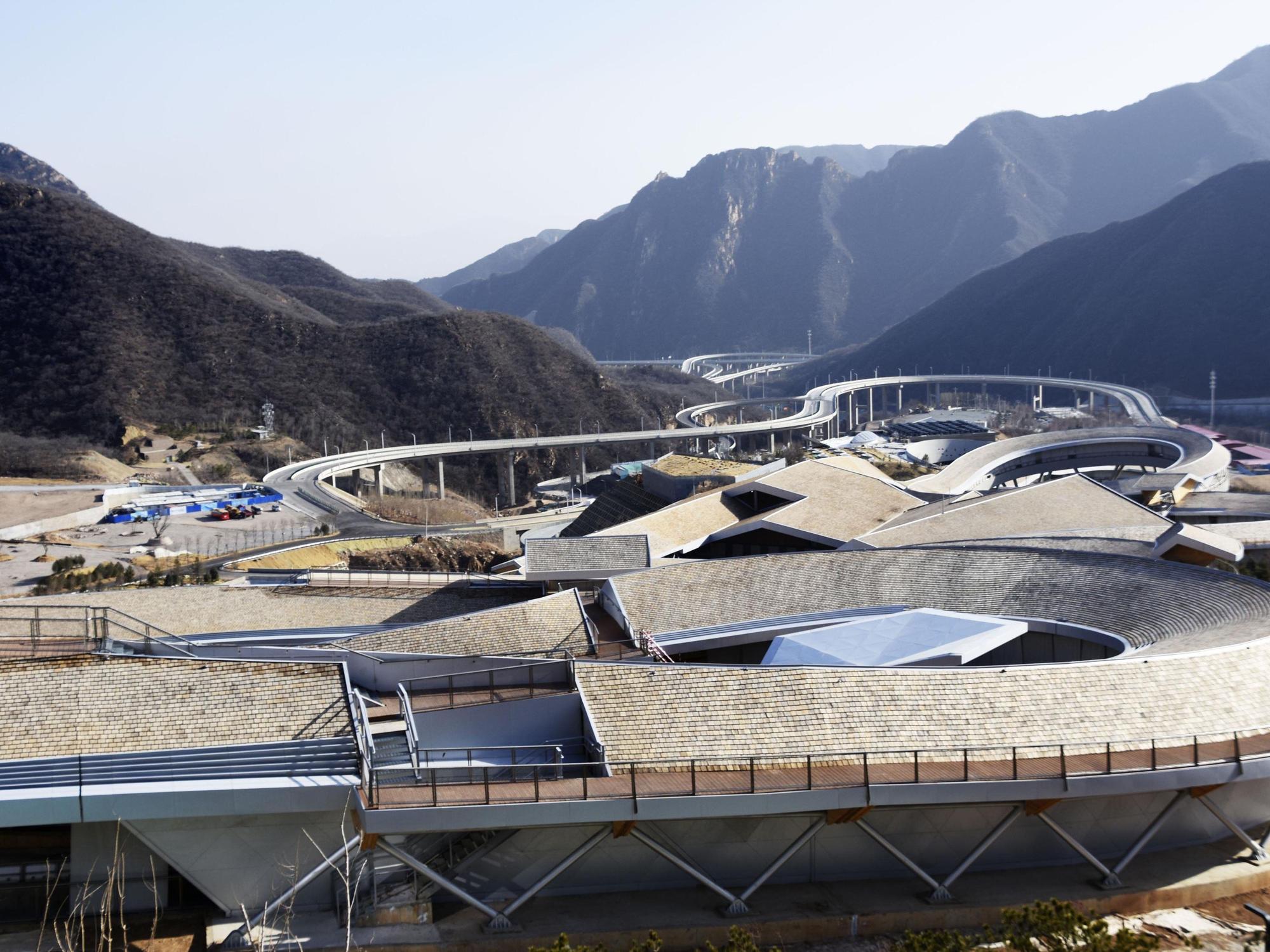 National Sliding Centre in der Umgebung von Peking