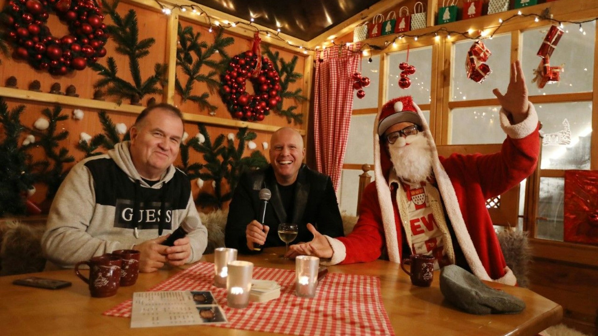 Lorenz Büffel, Markus Krücken und Michael Piontek beim Bensberger Hüttenzauber am 9.12.2021