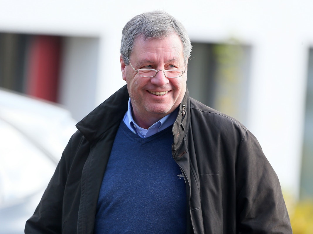 Werner Wolf lacht in die Kamera