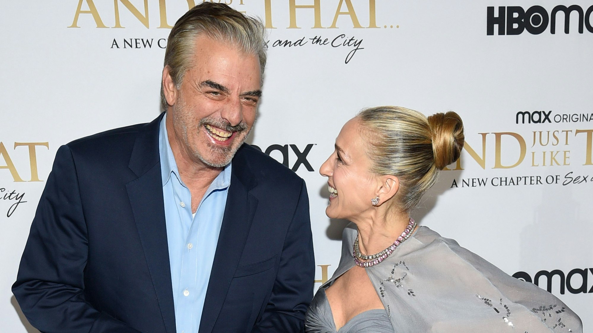 Chris Noth und Sarah Jessica Parker kommen zur Premiere der Serie «And Just Like That...» im Museum of Modern Art am 08. Dezember 2021.